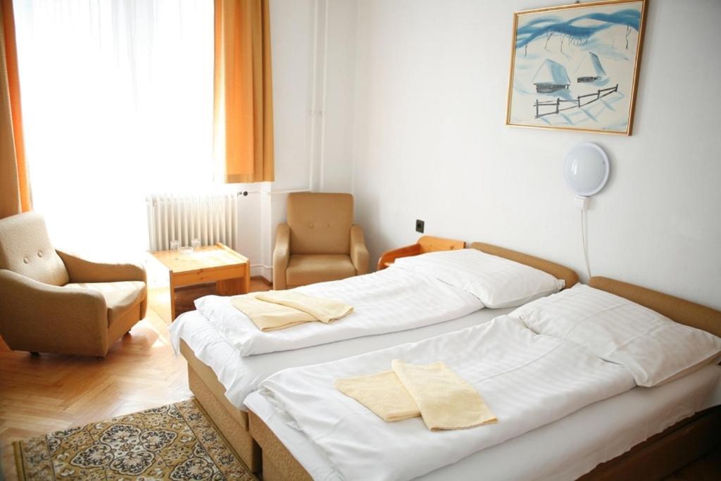 Hotel Bara Gellert Budapeszt Zewnętrze zdjęcie