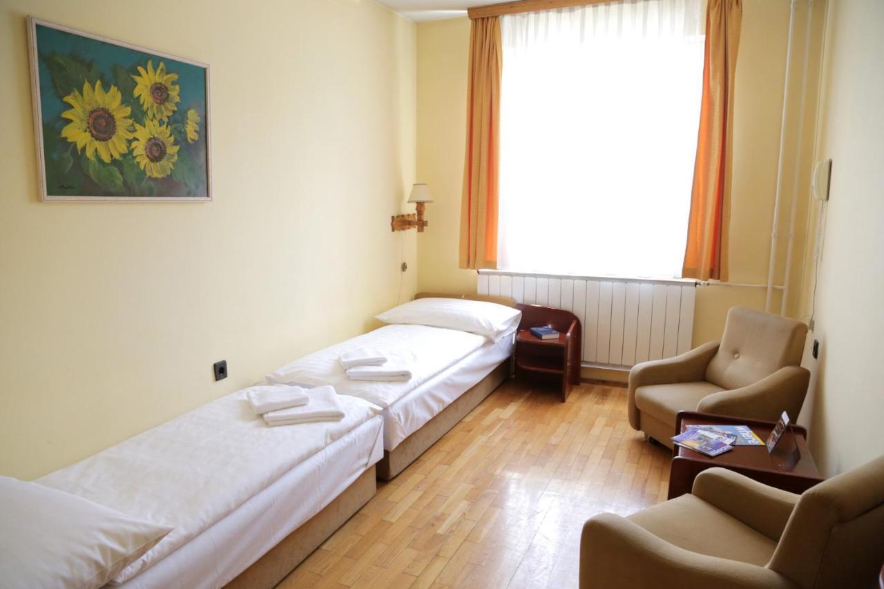 Hotel Bara Gellert Budapeszt Zewnętrze zdjęcie